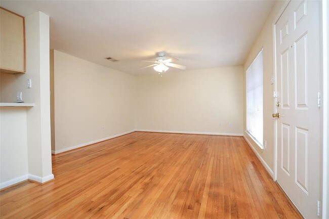 Foto del edificio - 1620 Hawthorne St