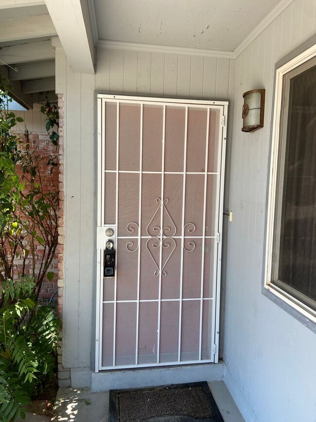 Foto del edificio - 9608 Stonehaven Dr