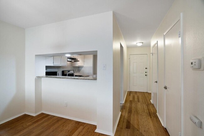 Foto del edificio - 11901 Swearingen Dr