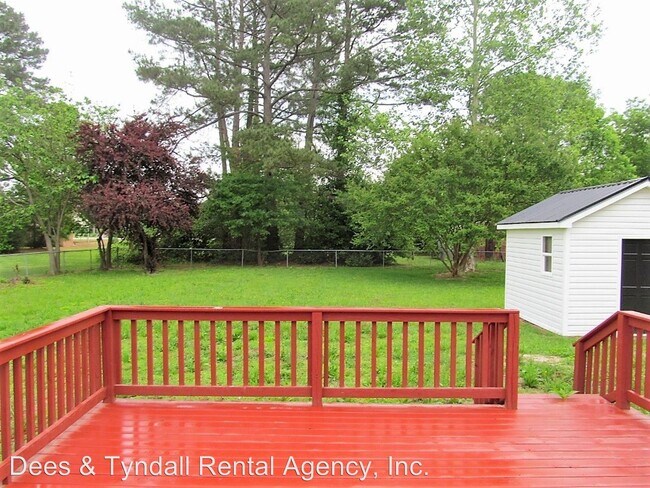 Building Photo - 3 br, 2 bath House - 106 Belfast Avenue