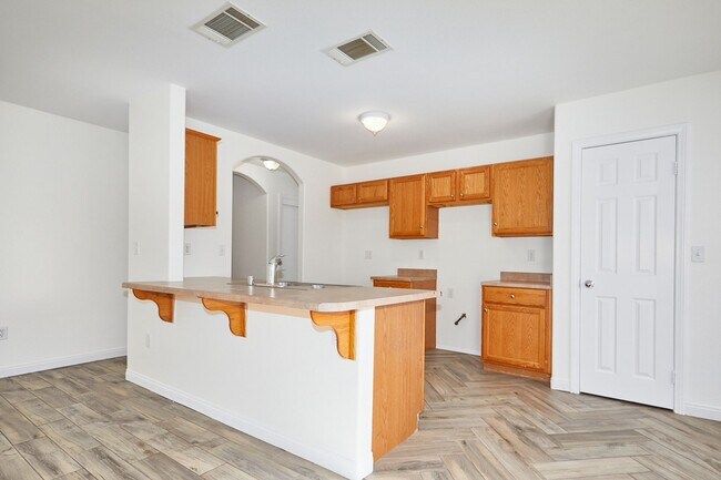 Foto del edificio - 3 BEDROOM BARSTOW HOME