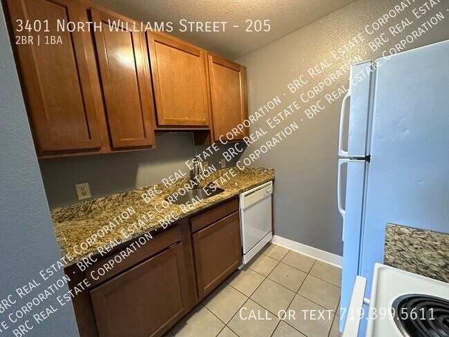 Foto del edificio - 3401 N Williams St