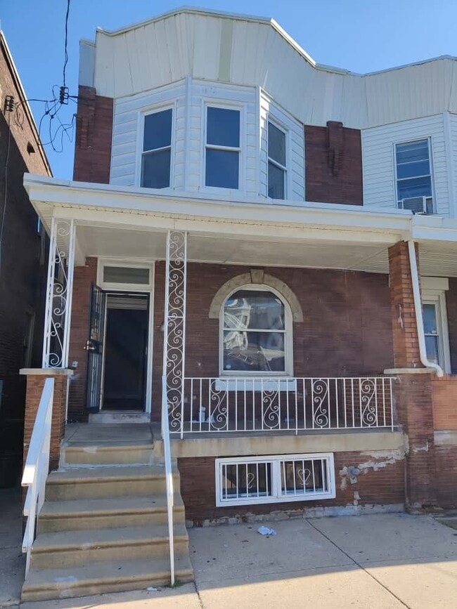 Building Photo - 17 N 54th St