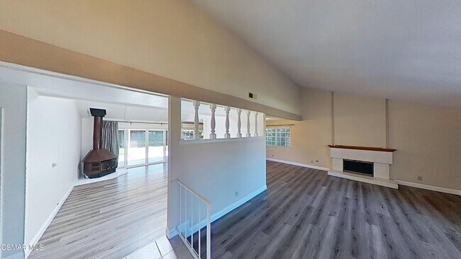 Building Photo - 652 Harper St