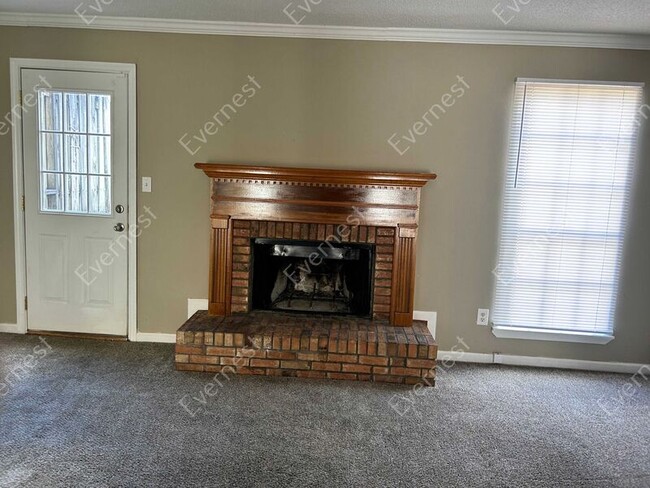 Building Photo - 387 Jamestown Manor Dr