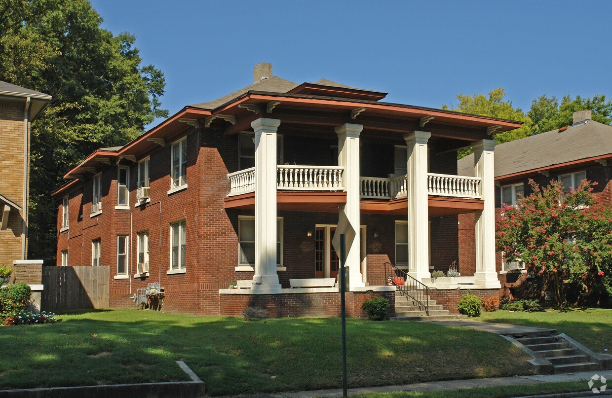 Primary Photo - 25 Tucker St