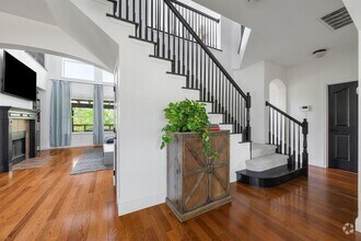 Building Photo - 16200 Spillman Ranch Loop