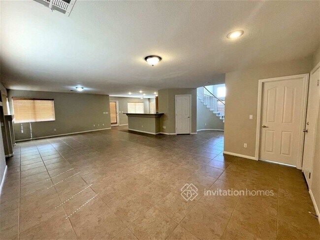 Foto del edificio - 8104 Marin Pointe Ave