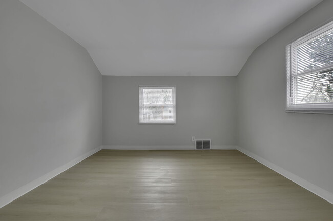 Main Bedroom - Amherst Townhomes