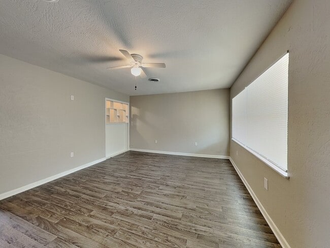 Building Photo - 4207 W D Judge Dr