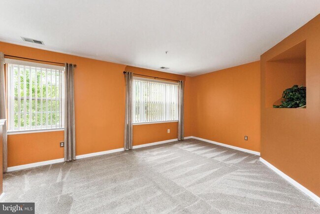 Building Photo - 1309 Sutler Terrace