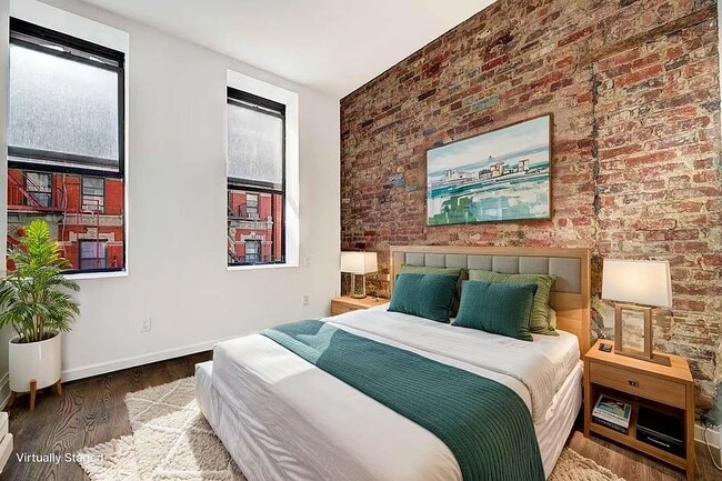 Building Photo - 248 Broome St