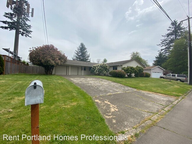 Building Photo - 4 br, 2 bath House - 970 SW Tropicana Ave