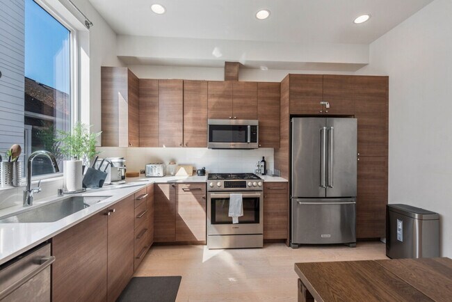 Foto del edificio - 1505 E Spruce St