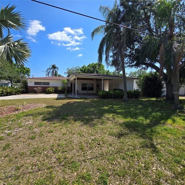 Building Photo - 3002 W Marlin Ave