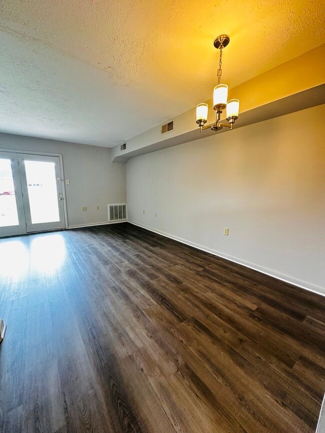 Photo - Townhouse