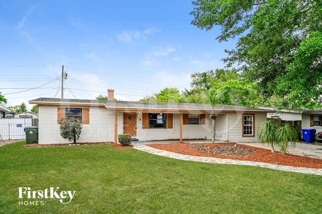 Building Photo - 904 Alaska Dr
