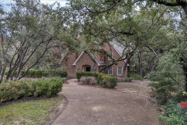Building Photo - 2603 Buckminster Ct