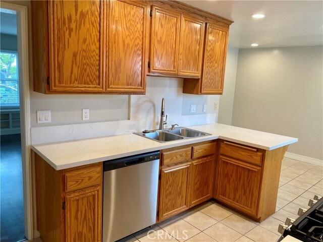 Foto del edificio - 839 Sunset Blvd