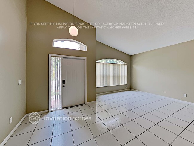 Foto del edificio - 1495 SW 105th Ave