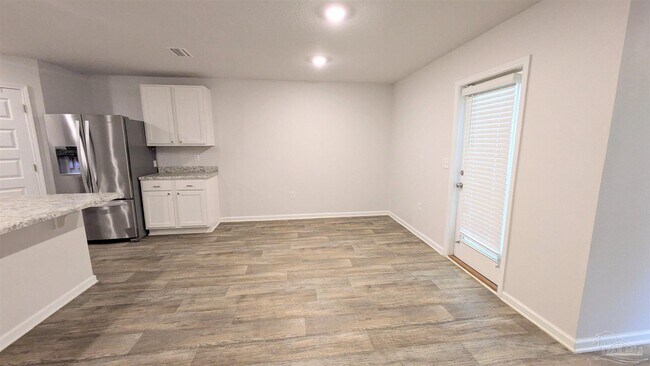 Foto del edificio - 10557 Queens Gate Cir