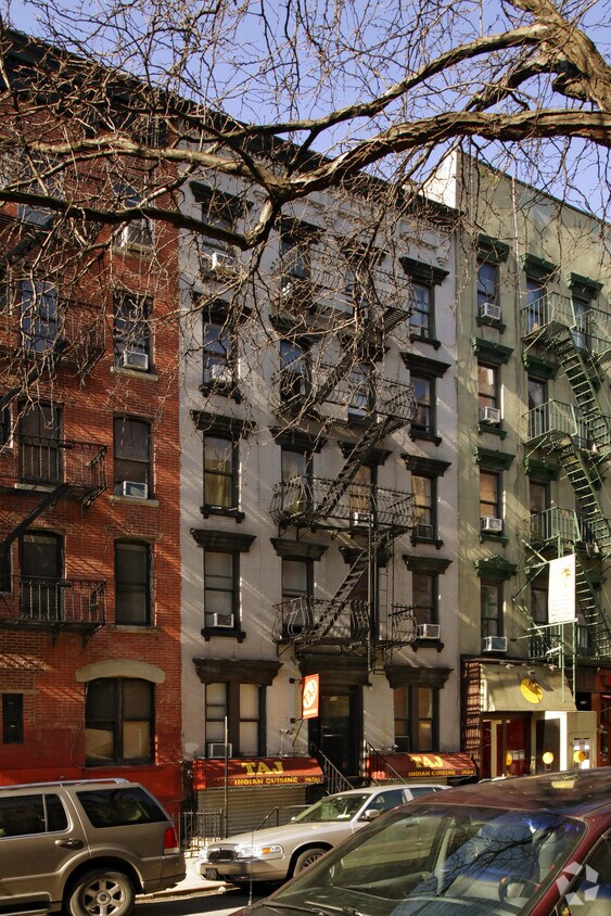 Foto del edificio - 310 E 6th St