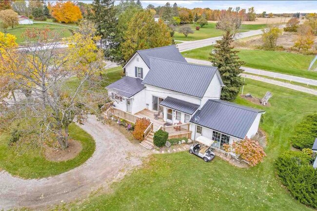 Building Photo - 9777 State Rd