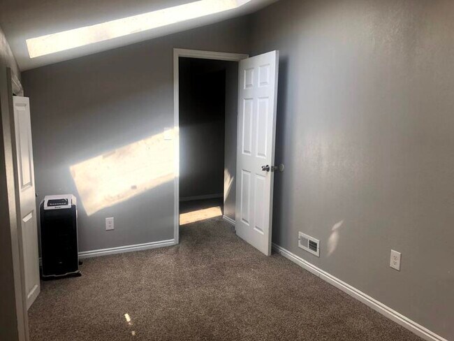 Foto del edificio - 1154 W 650 N St