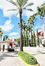 Building Photo - 8650 SW 67th Ave