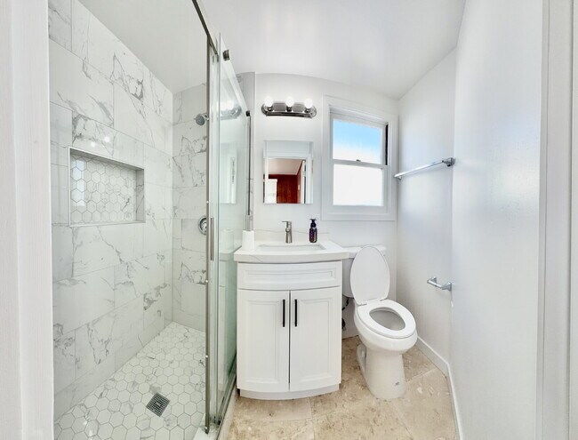 Foto del edificio - !!! OPEN HOUSE !!! - Every Sunday and Wednesday from 3:00pm to 7:00pm