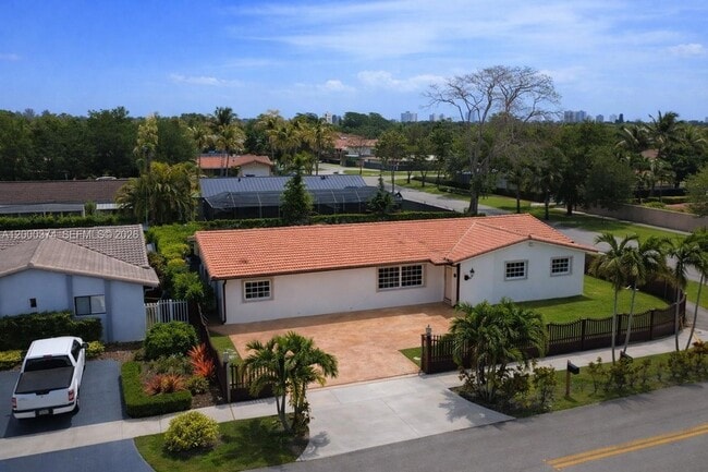 Photo - 6331 SW 94th Ave House