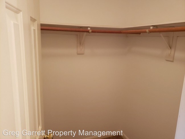 Building Photo - 2 br, 2 bath House - 541 Pineland Cir #201
