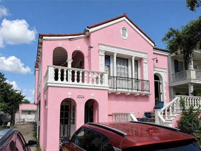 Foto del edificio - 5504 Canal Blvd
