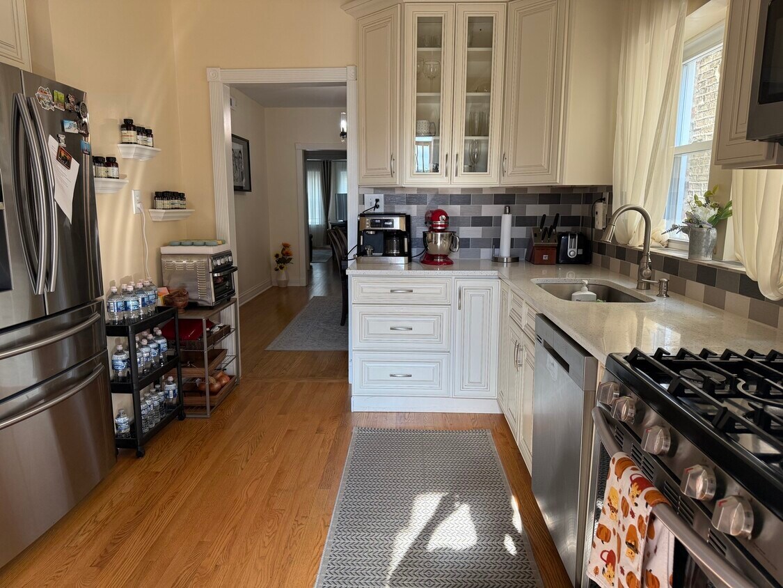 Foto principal - 6121 N Mozart St