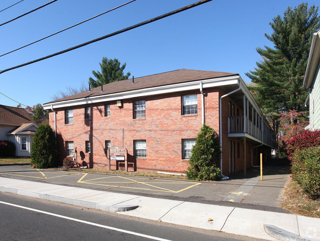 Building Photo - Boulevard West