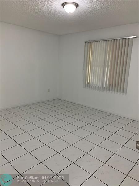 Building Photo - 4131 Stirling Rd