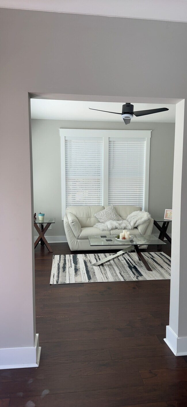 Foto del edificio - 5524 Bent Grass Way