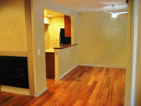 Foto del edificio - 7557 W Manchester Ave