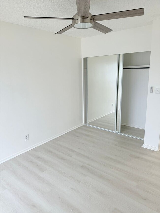 Foto del edificio - 1219-1219 Kuokoa St