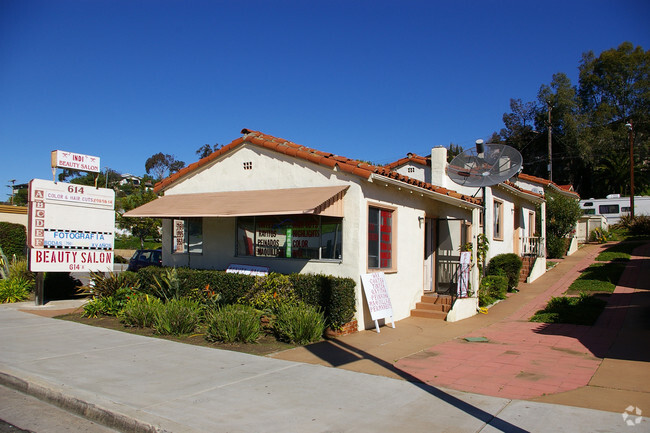 Foto del edificio - 614 S Santa Fe Ave