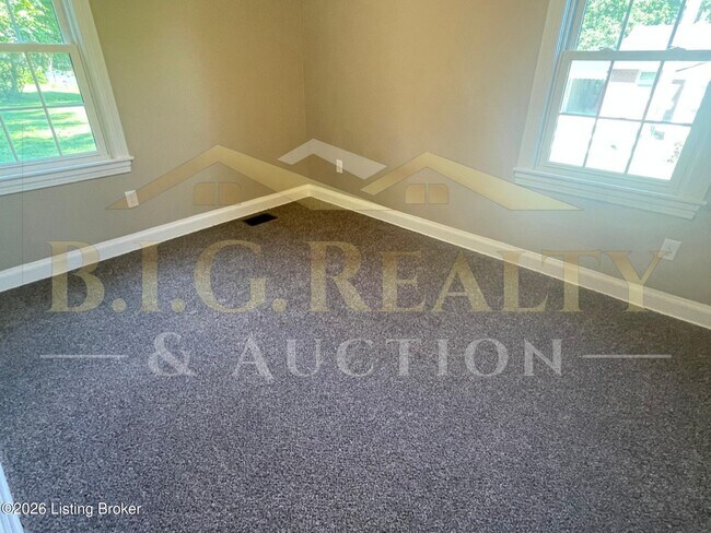 Foto del edificio - 9718 Old 6 Mile Ln