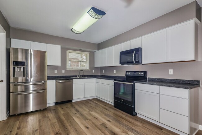 Foto del edificio - 3 Bedroom on Deer Bluff
