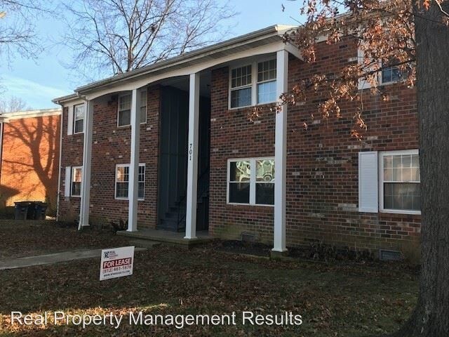 Primary Photo - 701 Village Ln