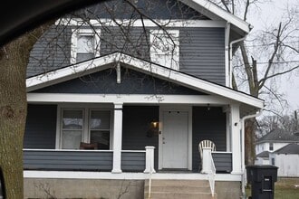 Building Photo - 213 S Prospect St