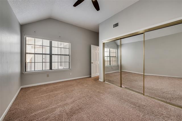 Building Photo - 504 Las Cruces Dr
