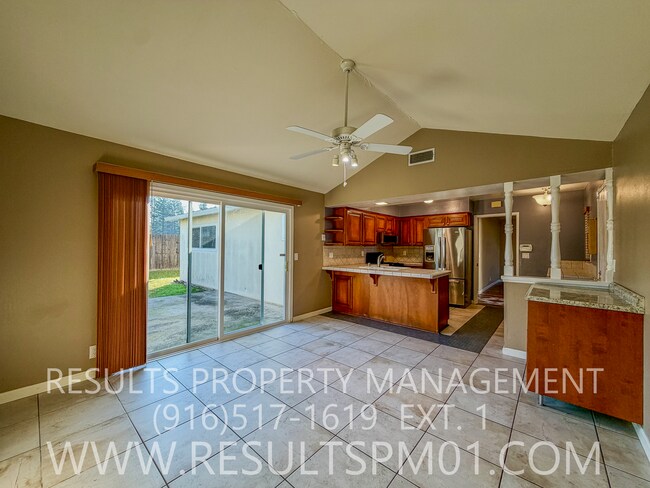 Building Photo - North Highlands 4 Bedroom Home