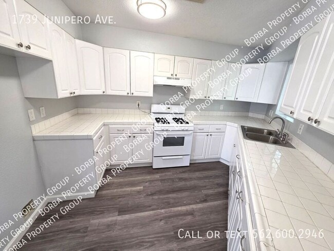 Building Photo - 1739 Junipero Ave