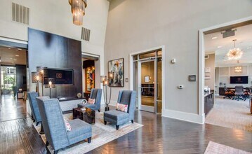 Building Photo - 23770 Springwoods Village Pkwy