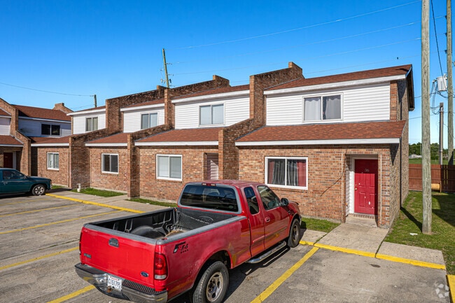 Building Photo - 3594 Friendswood Dr