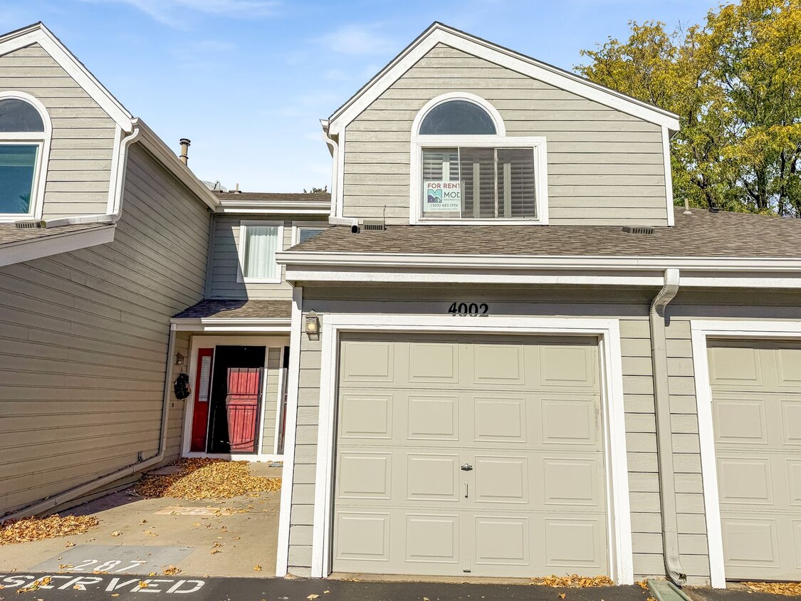 $0 DEPOSIT OPTION. CHARMING TWO-STORY TOWN... - $0 DEPOSIT OPTION. CHARMING TWO-STORY TOWN...